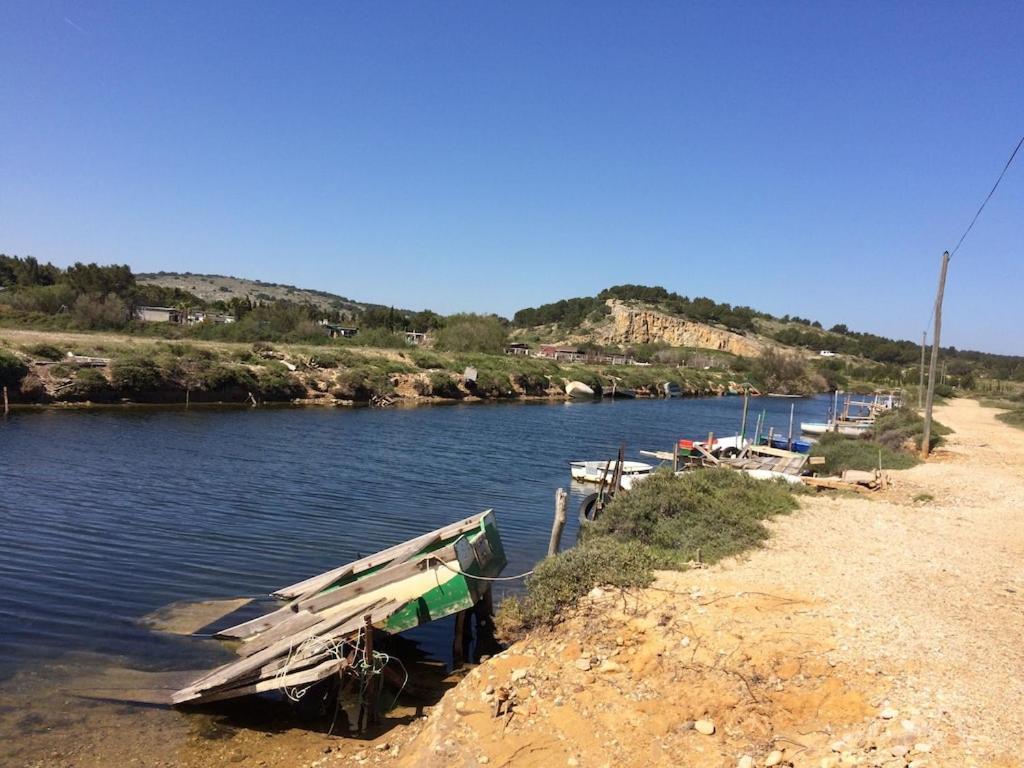 Gruissan Appartement Calme, Vue Sur Port De Plaisance -Clim, Empl.Parking Extérieur photo