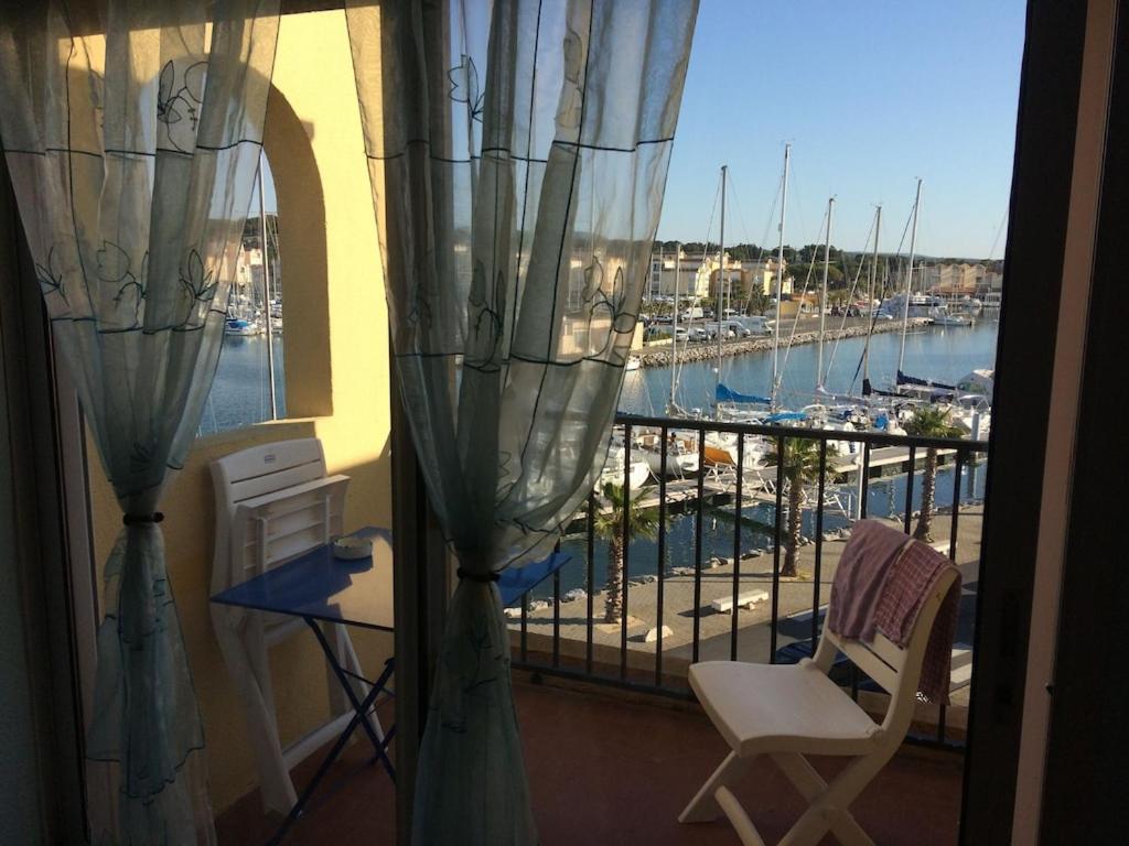 Gruissan Appartement Calme, Vue Sur Port De Plaisance -Clim, Empl.Parking Extérieur photo