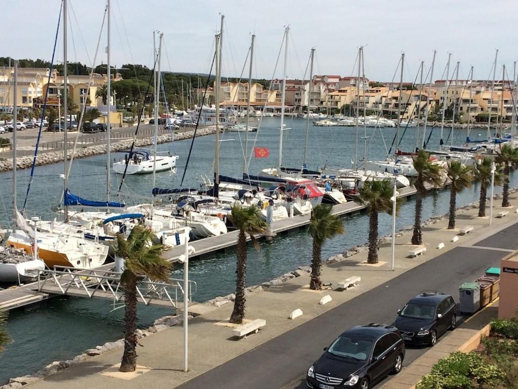 Gruissan Appartement Calme, Vue Sur Port De Plaisance -Clim, Empl.Parking Extérieur photo